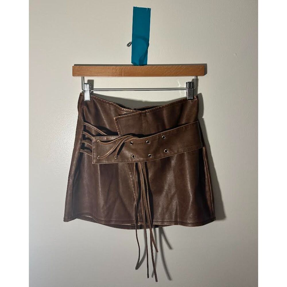 Brown faux leather mini skirt